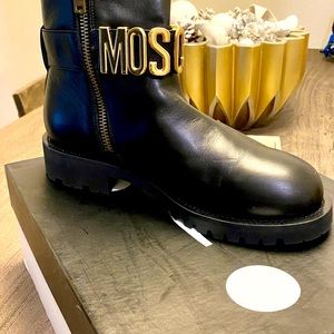 Moschino boots